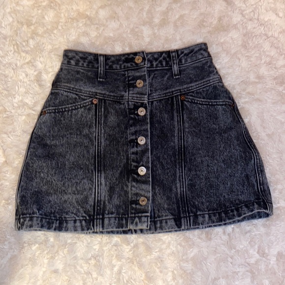 Abercrombie & Fitch Black Denim Skirt - Picture 1 of 3